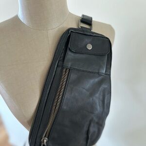 Free People Jagger Slim Leather Sling